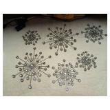 MorningRo 8 Pcs Metal Wall Decor Bling Crystal Wall Art Cast Iron Rhinestones Sunburst Decor Starburst Art Hanging Diamond Accents Home Decorative for Living Room Bedroom Entryway