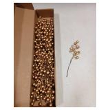 Golden Christmas Picks 6.5in 32pcs