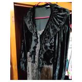 Elegant Green Velvet Victorian Style Dress