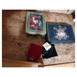 1991 Oreo Holiday Cookie Tin with Santa Scene