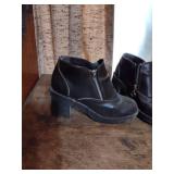 Easy Dogs Brown Leather Ankle Boots Size 7M