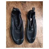 Speedo Water Shoes Size Small