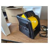 VEVOR Pivoting Utility Fan, 600 CFM Air Mover, 300 Blowing Angle