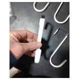 FYY Over the Door Hooks, 8 Pack Door Hangers Hooks with Rubber Prevent Scratches Heavy Duty Organizer Hooks for Living Room, Bathroom, Bedroom, Kitchen Hanging Clothes, Towels, Hats, Coats, Bags White