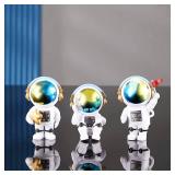Ni-JASW Gradient Astronaut Figurines, Space Theme Statues Cake Toppers Shelf Room Nursery Home Decor