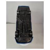 NASCAR #24 Jeff Gordon DuPont 2001 Chevrolet Monte Carlo Diecast 1:24 Model