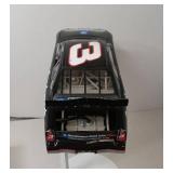 APPEARS NEW - NASCAR #3 Dale Earnhardt GM Goodwrench Service Plus 2000 Monte Carlo Diecast 1:24