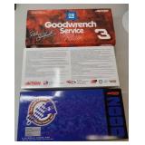 APPEARS NEW - NASCAR #3 Dale Earnhardt GM Goodwrench Service Plus 2000 Monte Carlo Diecast 1:24