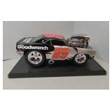 APPEARS NEW - NASCAR Kevin Harvick #29 GM Goodwrench Engines 1969 Camaro Muscle Machines Diecast 1:18 Scale