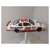 APPEARS NEW - NASCAR #29 Kevin Harvick GM Goodwrench Service Plus 2001 Monte Carlo Diecast 1:24 Model