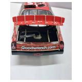 APPEARS NEW - 2005 GM Goodwrench Monte Carlo Kevin Harvick #29 Diecast 1:24 Scale Model