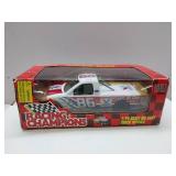 APPEARS NEW - 1997 Stacy Compton #86 Valvoline Instant Oil Change Ford F-150 NASCAR Diecast Truck 1:24 Scale