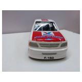APPEARS NEW - 1997 Stacy Compton #86 Valvoline Instant Oil Change Ford F-150 NASCAR Diecast Truck 1:24 Scale
