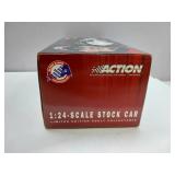 APPEARS NEW - 2001 Kevin Harvick #29 GM Goodwrench/Black Monte Carlo NASCAR 1:24 Scale Diecast