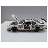 APPEARS NEW - 2001 Kevin Harvick #29 GM Goodwrench/Black Monte Carlo NASCAR 1:24 Scale Diecast