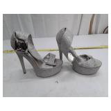 Anne Michelle Silver Glitter Platform Heels - Size 9