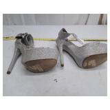 Anne Michelle Silver Glitter Platform Heels - Size 9