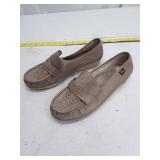 Taupe Leather Comfort Loafers - Size 10W