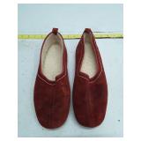 Red Suede Shearling-Lined House Slippers - Not Sure Size, see scale for reference