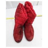 Daniel Green, Outdoorables - Red Quilted Ankle Boots - Size Unknown, see scale for reference