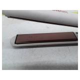 Conair Hair Straightener with Multiple Temperature Settings