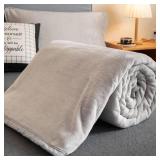 PAJEO Fleece Bed Blankets Throw Size - Soft Lightweight Plush Fuzzy Cozy Luxury Blanket Microfiber Throw for Couch Bed,All-Season Breathable,40x60 Inches