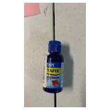 API BETTAFIX Antibacterial and Antifungal Betta Fish Infection and Fungus Remedy 1.7-Ounce Bottle