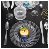 U-QE 100 Pieces Clear Plastic Plates-6 Inch Plastic Dessert Plates Disposable - Washable and Reusable - Premium Hard Clear Plates Fancy Disposable Heavy Duty Plastic Plates for Party,Weddings and Even