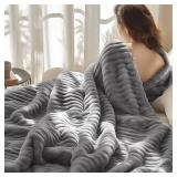 Bedsure GentleSoft Frost Gray Fleece Blanket for Couch - Cozy Soft Blankets for Women, Cute Small Throws for Girls, 50x70 Inches
