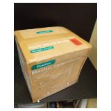 Ouaken Electric Composter for Kitchen, 3L Indoor Smart Compost Bin Kitchen Waste Compost Machine Countertop, 4-6H Compact Food Recycler for Home with Low Noise, Odorless, Auto-Clean, White - Retail: $