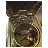 Ouaken Electric Composter for Kitchen, 3L Indoor Smart Compost Bin Kitchen Waste Compost Machine Countertop, 4-6H Compact Food Recycler for Home with Low Noise, Odorless, Auto-Clean, White - Retail: $