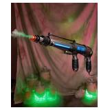 Spirit Halloween Mars Attacks Atomic Ray Gun with Poster, Unisex Adult, One Size Fits Most, Multicolor - Retail: $90