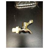 0.8 Gallon Glass Drink Dispenser for Parties 3L Crytal Iced Beverage Dispenser with Spigot Wedding Beverage Server for Party Bar - Retail: $47