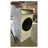 Samsung 7.5 cu. ft. Smart Electric Dryer with FlexDry™ in White - Retail: $899.99