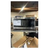 Ge Countertop microwave  - Retail: $270