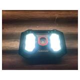 2000 Lumens LED Dual Panel Focusing Rechargeable Utility Light;