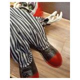 Haunted Hill Farm 6-ft Freestanding Motion Activated Talking Lighted Life-Size Clown Animatronic - Retail: $70