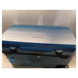 Igloo MaxCold Glide 110 qt Full-Size Wheeled Cooler (Damaged Latch) - Retail: $130