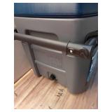 Igloo MaxCold Glide 110 qt Full-Size Wheeled Cooler (Damaged Latch) - Retail: $130