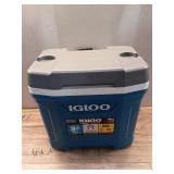 Igloo Latitude 30 qt Roller Cooler (Broken Handle)