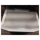 Igloo Latitude 30 qt Roller Cooler (Broken Handle)
