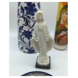 Religious Holiday Decor, 6 items.