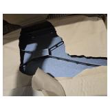 Blackstone Original 2-Burner 28  Propane Omnivore Griddle with Hard Cover