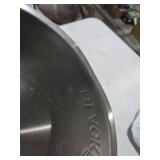 Blackstone Signature 12  Round Basting Cover for Steaming and Melting