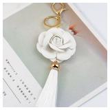 TUCEWP Flower Keychain for Women Girls White PU Leather Flower Tassel Keychain Camellia Purse Keyring Holder Aesthetic Keychain Charms Boho Floral Charm for Bag Car Accessories Birthday Christmas Gift