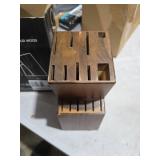 Kitchen knife holder elegant & sturdy (15 slots). Universal knife block with slots for knives, scissor and sharpenner. Knife Block without Knives. Kitchen knife holders for counter top. (Pine)
