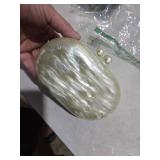 PENGZHI Women Oval Acrylic Clutch Purse Pearl Marble Evening Bag Chic Wedding Party Handbag Shell Purse for Cocktail, Ivory White