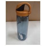 Nalgene Sustain Tritan BPA-Free On The Fly Water Bottle Made with Material Derived from 50% Plastic Waste (Using ISCC Certified Mass Balance), 24 OZ, Rhino with Brown/Black
