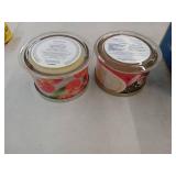 HomeWorx Christmas Cappuccino & Farmstand Nectarine 18-oz Candles - Retail: $79