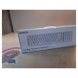 North Full Size Round Pop Key Wireless Keyboard - White: 105 Keys, Radio Frequency (SEE DETAILS)